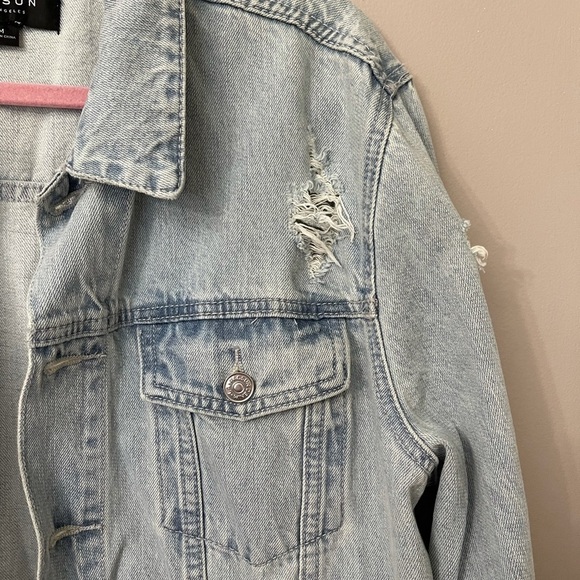 PacSun Denim Destructed Light Wash Jacket - Picture 3 of 5